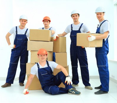 Packing and furniture handling during a Sidcup home move