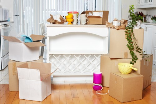 Local packing support for a Sidcup household relocation