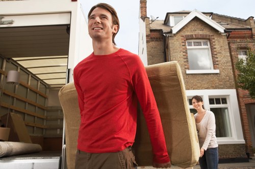 Flexible man and van cover for residential and commercial customers in Sidcup