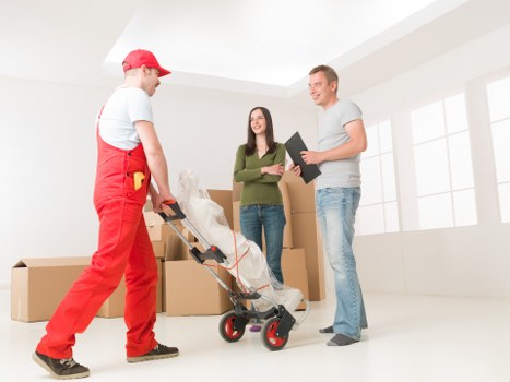 Sidcup removal truck for residential and commercial relocations